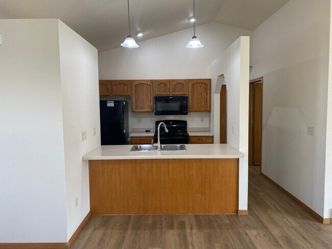 Foto del edificio - 7311 Ryan Amy Drive