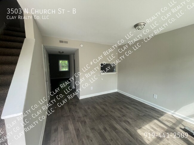 Foto del edificio - 3503 N Church St