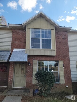 Building Photo - 110 Edgefield Rd