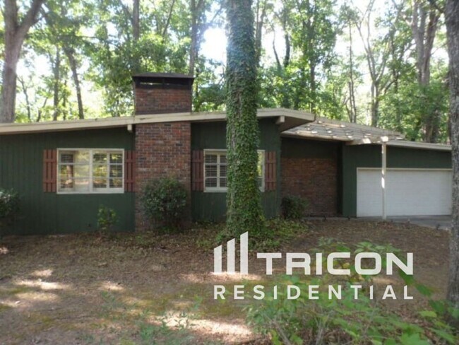 Foto del edificio - 2087 Meadowbrook Dr SW