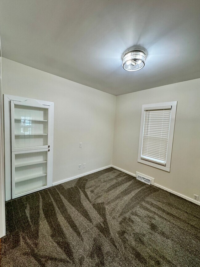 Foto del edificio - 620 Kirkwood Ave