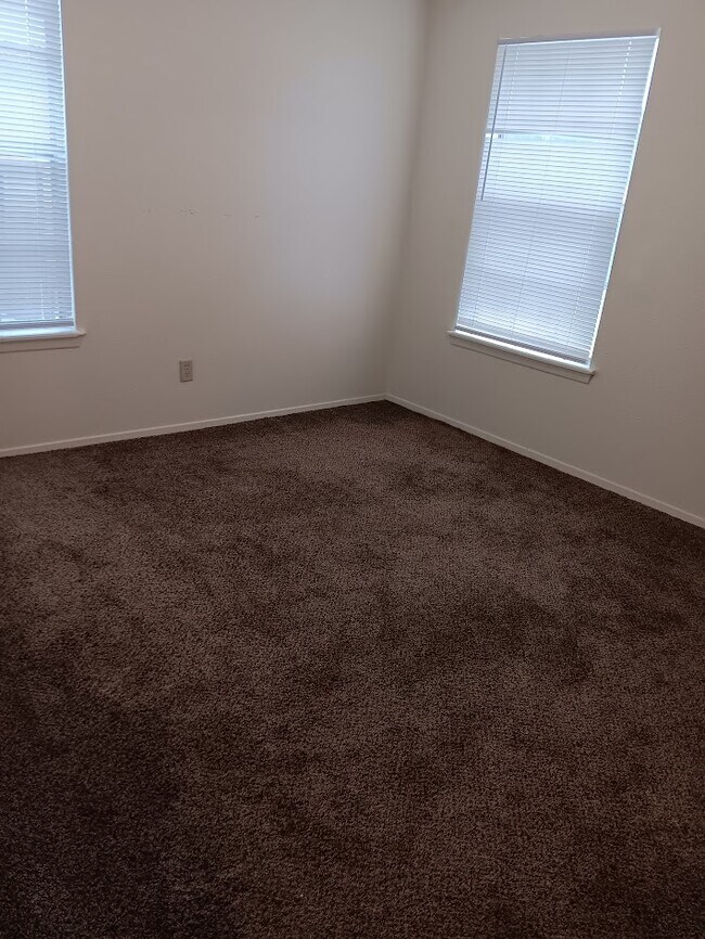 Foto del edificio - North Loop Apartments