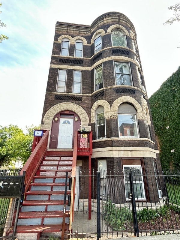 Building Photo - 9035 S Burley Ave
