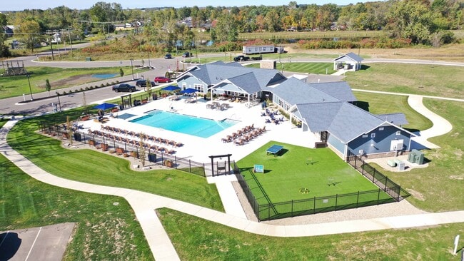 Resort Pool Deck - Abbey42