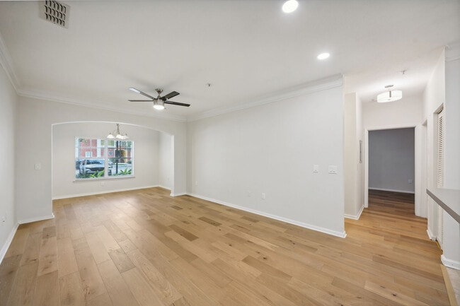 Foto del edificio - 4207 S Dale Mabry Hwy