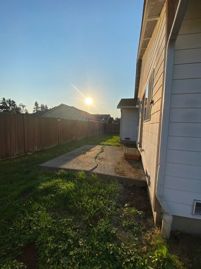 Building Photo - 3 Bed 2 Bath Home in Monroe