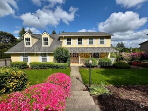 Building Photo - 11814 SW Dickinson Ct