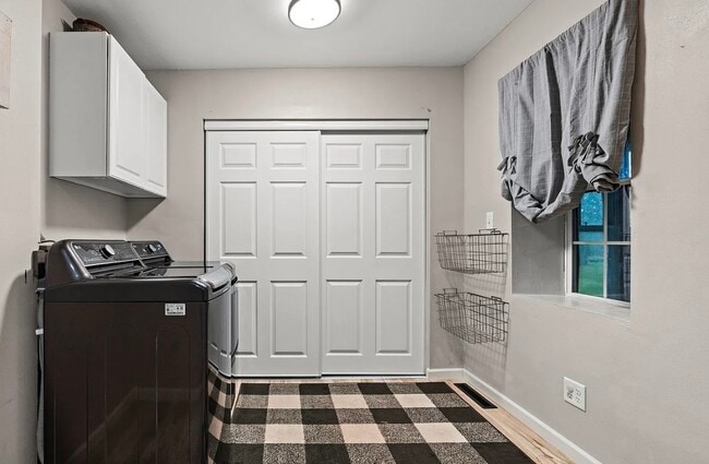 Building Photo - W5801 County Road O