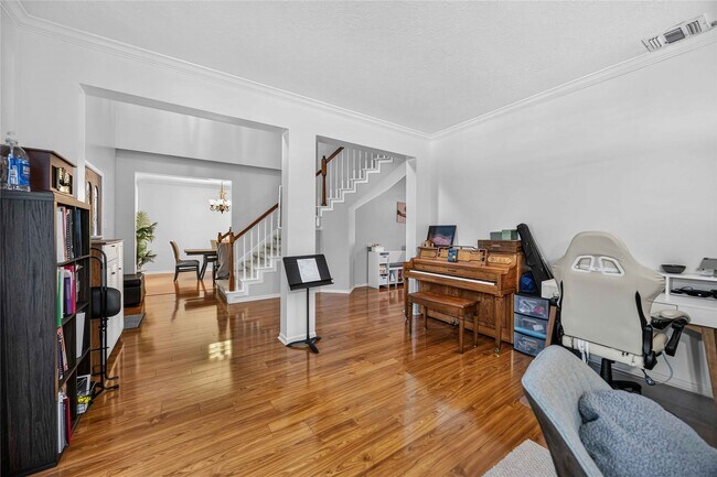 Building Photo - 123 Pallins Way