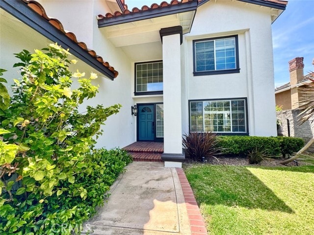 Building Photo - 22511 Peartree