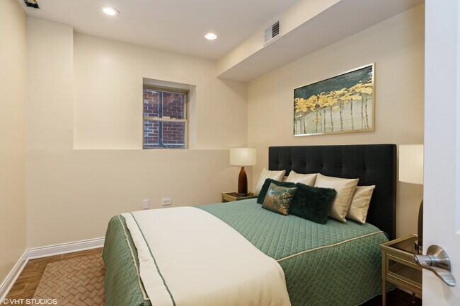 Foto del edificio - 1440 N Cleveland Ave