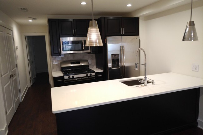 kitchen - 832 N 19th St