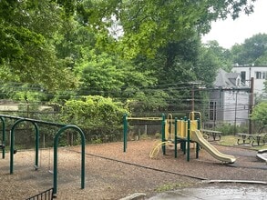 Building Photo - 58 Cameron St