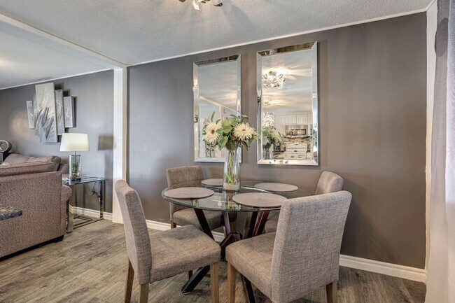 Building Photo - 48 Vanbuskirk Dr