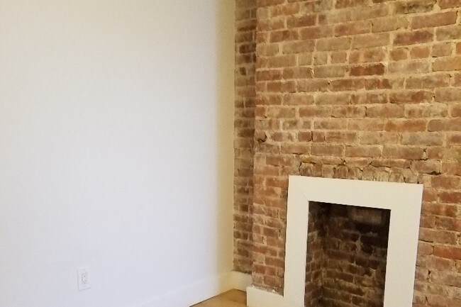 Building Photo - 536 Bergen St
