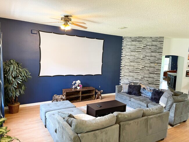 Foto del edificio - 78 Fountain Gate Ln