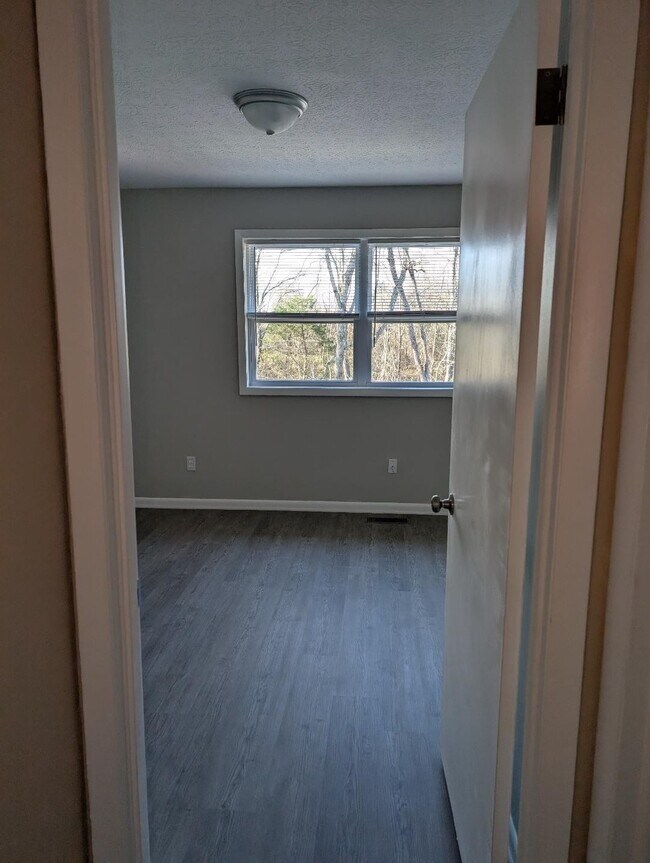 Foto del edificio - 105 Windy Cir