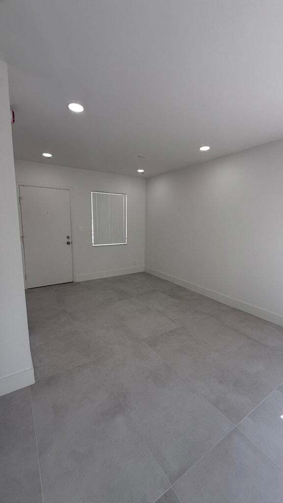 Building Photo - 6505 Winfield Blvd