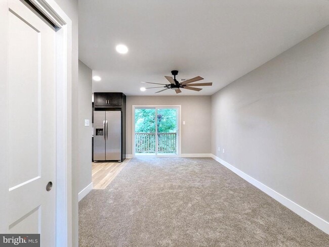 Building Photo - 26B Kittery Ct