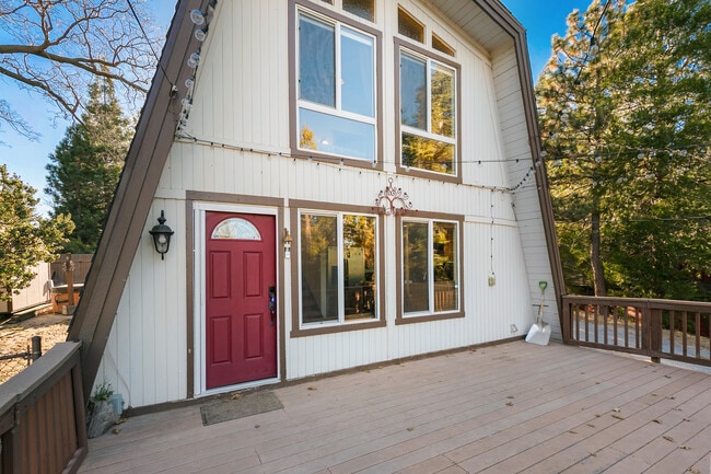 Building Photo - 26555 Brentwood Dr