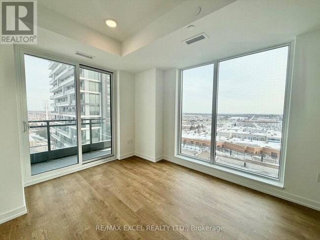 Photo du bâtiment - 9763 Markham Rd