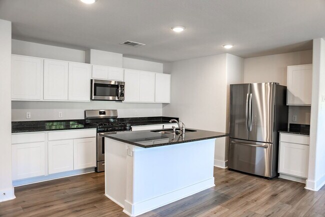 Building Photo - 20551 Prairie Cypress Dr