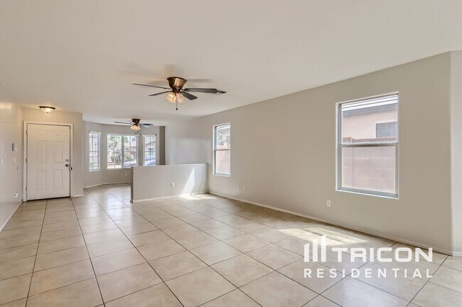 Foto del edificio - 9545 W Heber Rd