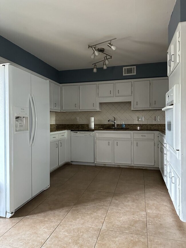 Foto del edificio - 2 Story Townhome near Augusta National!
