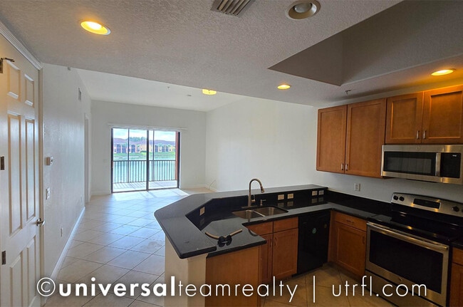 Building Photo - 13780 Julias Way