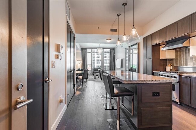 Foto del edificio - 1820 Peachtree St NW