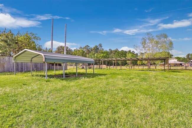 Foto del edificio - 27311 Kingport Dr