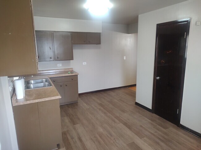 Foto del edificio - 510 S NW Hwy