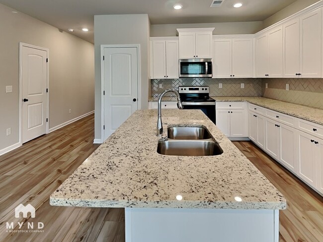 Building Photo - 80 Skipjack Ct