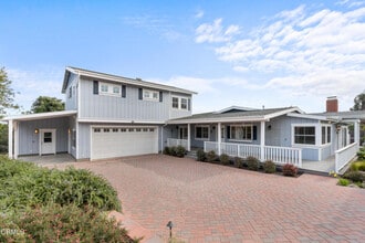 Building Photo - 2102 Buena Vista Dr