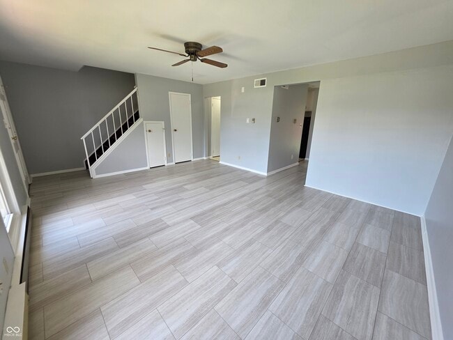 Building Photo - 4929 Mt Vernon Dr