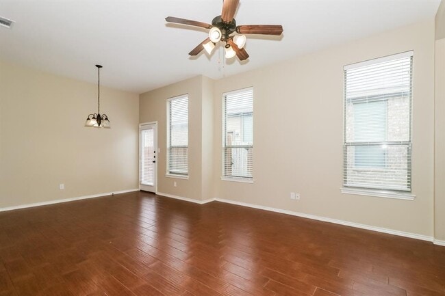 Foto del edificio - 1428 Muirfield Bend Dr