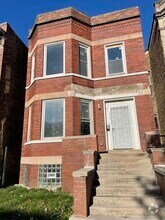 Building Photo - 5752 S Sangamon St