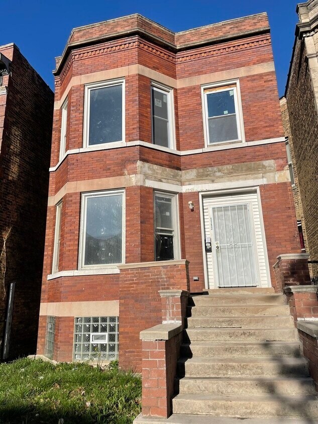 Foto principal - 5752 S Sangamon St