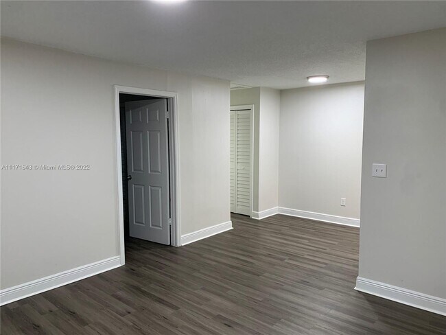 Foto del edificio - 2137 Hayes St