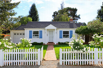 Building Photo - 343 Bellevue Ct