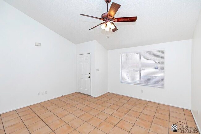 Foto del edificio - 1517 W 13th St