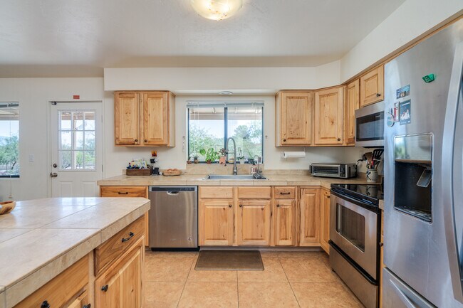 Foto del edificio - 3025 N Tomahawk Trail