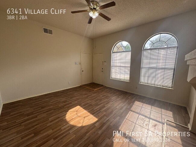 Building Photo - 6341 Village Cliff