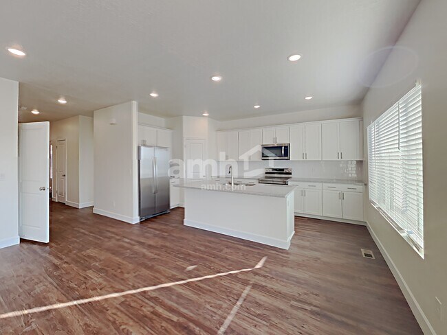 Foto del edificio - 1321 Rickshaw Ln