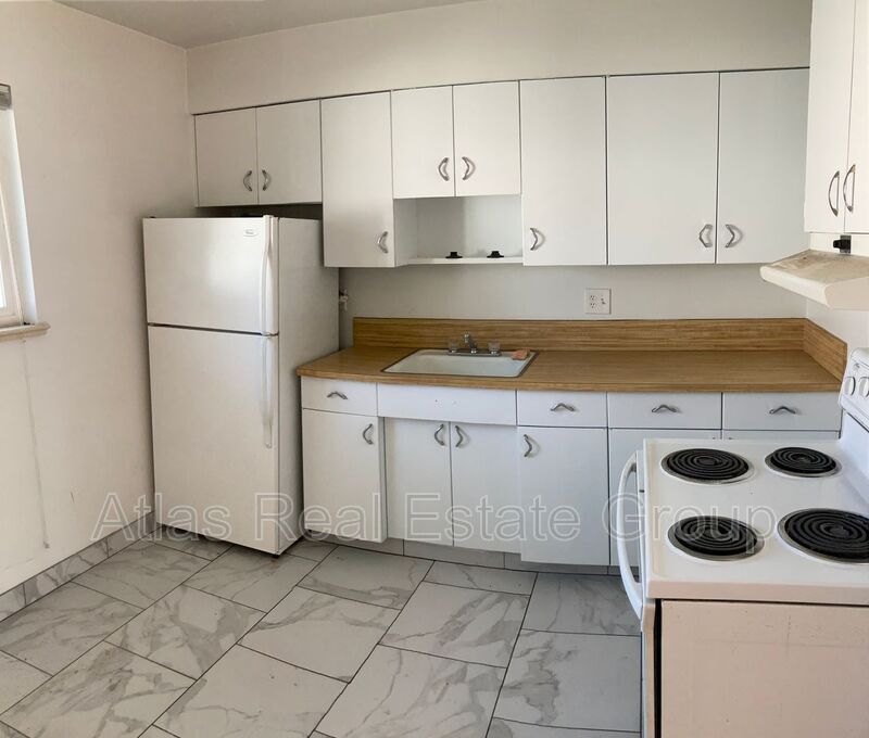 Primary Photo - 7651 W 32nd Ave
