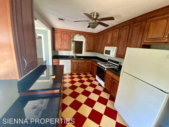 Building Photo - 2 br, 1 bath House - 5503 Montview St