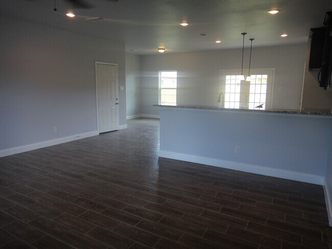 Foto del edificio - 4909 Jefferson St