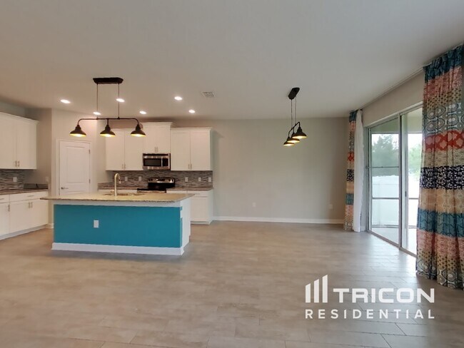 Foto del edificio - 3360 Cordgrass Pl