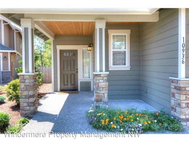 Building Photo - 10936 Paine Field Way