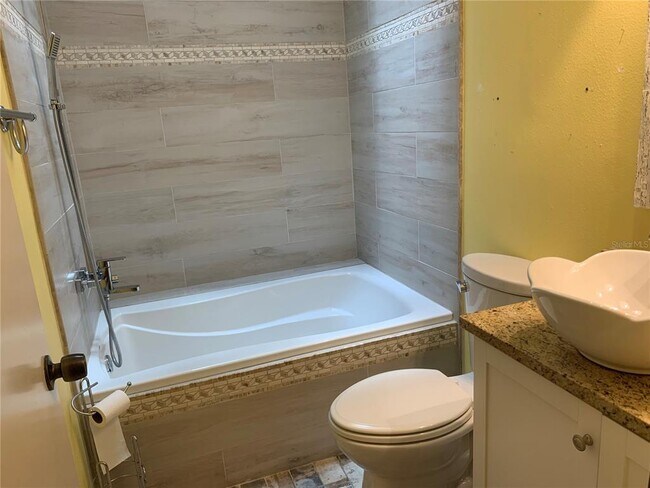 Foto del edificio - 3071 Spirea St